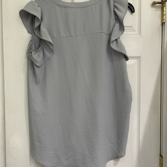 Gray Ruffled Sleeve Top - Picture 2 of 3